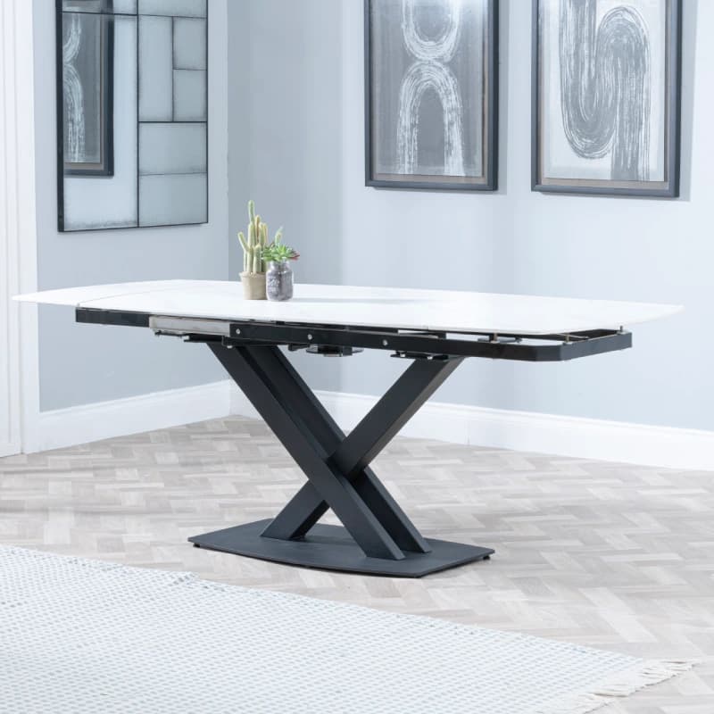 White extendable dining table